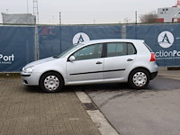 Personenauto volkswagen golf diesel 90pk 2005 (marge)