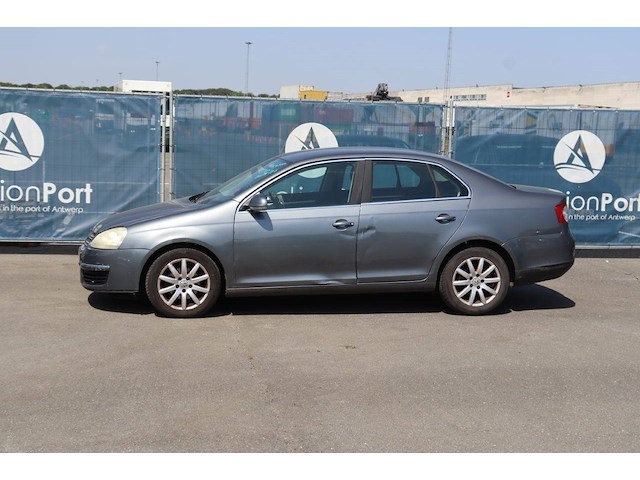 Personenauto volkswagen jetta diesel 105pk 2008 (marge) - afbeelding 1 van  1