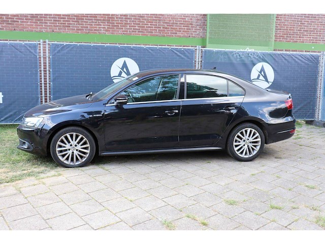 Personenauto volkswagen jetta highline hybride benzine + elektrisch 150pk 2013 - afbeelding 1 van  1