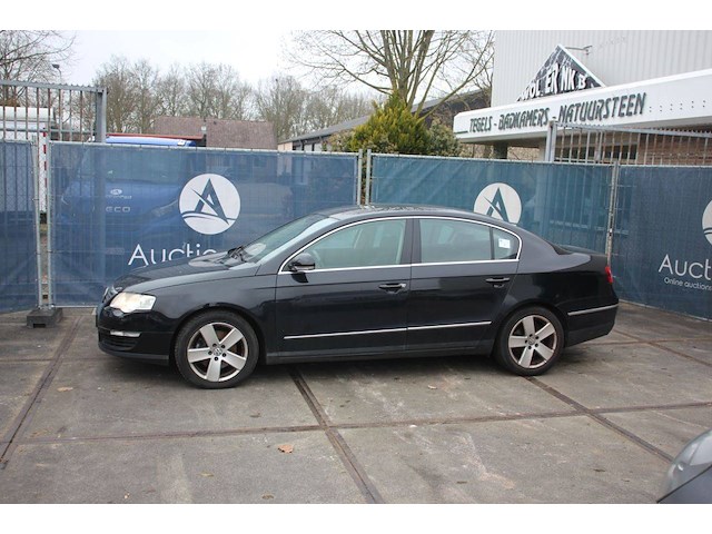 Personenauto volkswagen passat benzine 150pk 2006 - afbeelding 1 van  1