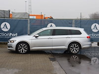 Personenauto volkswagen passat diesel 120pk 2015 (marge) - afbeelding 1 van  1
