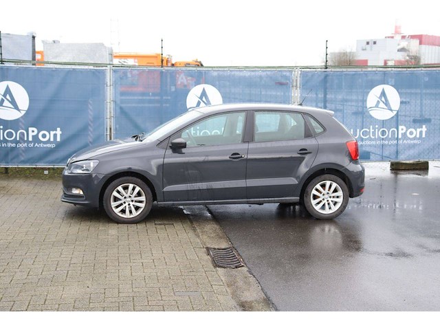 Personenauto volkswagen polo benzine 60pk 2016 (marge) - afbeelding 1 van  1