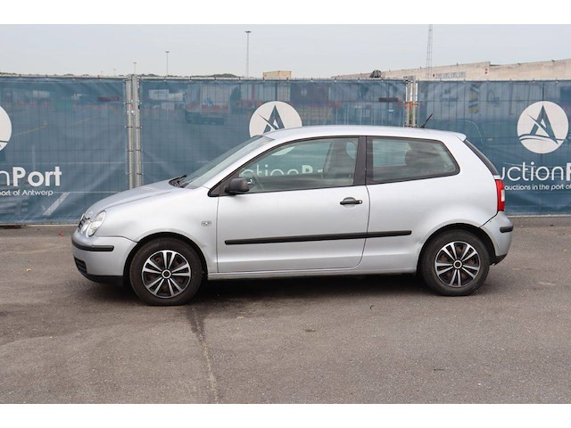 Personenauto volkswagen polo benzine 65pk 2002 (marge) - afbeelding 1 van  1