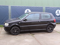 Personenauto volkswagen polo benzine 75pk 2001 (marge) - afbeelding 1 van  1