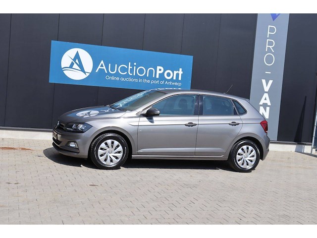 Personenauto volkswagen polo comfortline benzine 95pk 2018 - afbeelding 1 van  1