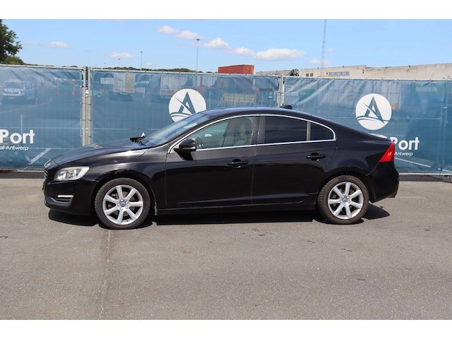 Personenauto volvo s60 diesel 150pk 2015 (marge) - afbeelding 1 van  1