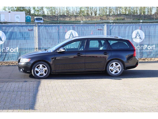 Personenauto volvo v50 diesel 115pk 2011 (marge) - afbeelding 1 van  1