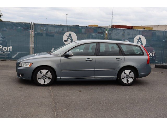 Personenauto volvo v50 diesel 115pk 2011 (marge) - afbeelding 1 van  1