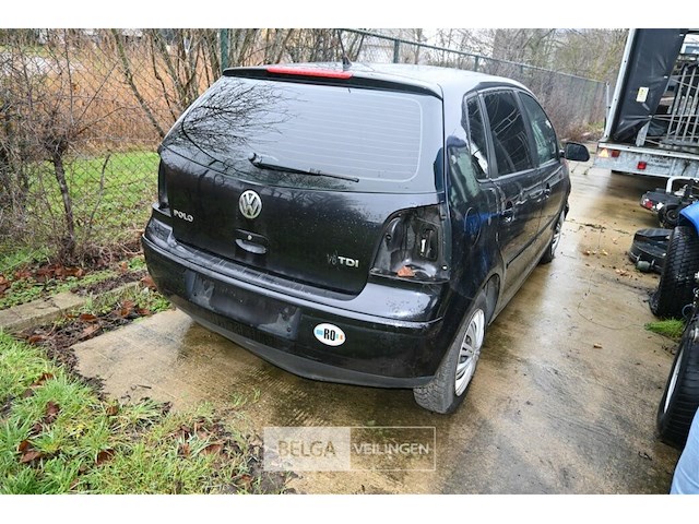 Personenauto vw polo - afbeelding 3 van  9