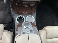 Personenauto - afbeelding 12 van  19