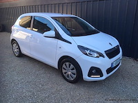 Personenauto - afbeelding 6 van  13