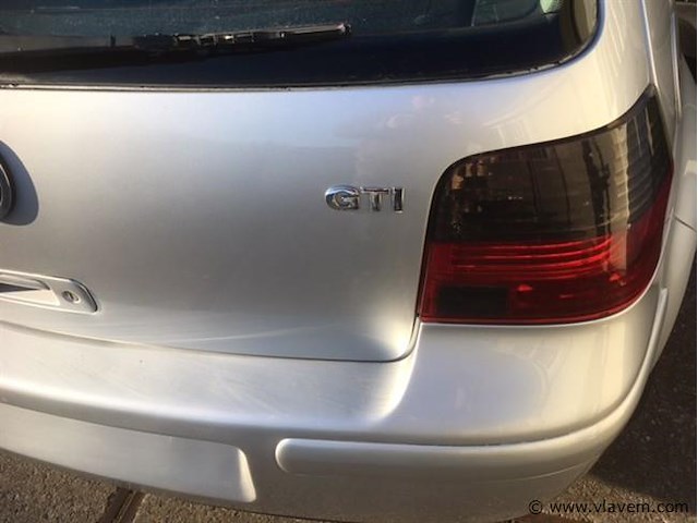 Personenauto - afbeelding 14 van  17