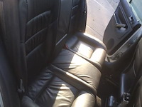 Personenauto - afbeelding 16 van  17