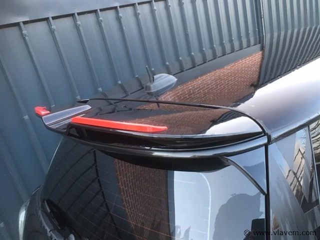 Personenauto - afbeelding 11 van  28