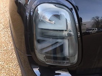 Personenauto - afbeelding 23 van  28