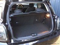 Personenauto - afbeelding 24 van  28