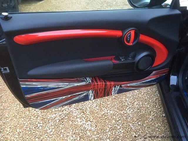 Personenauto - afbeelding 27 van  28