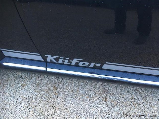 Personenauto - afbeelding 15 van  16