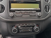 Personenauto - afbeelding 6 van  18