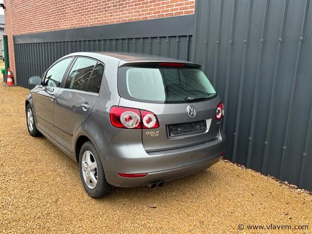 Personenauto - afbeelding 8 van  18