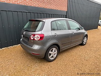 Personenauto - afbeelding 11 van  18