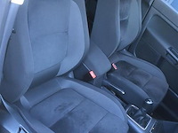 Personenauto - afbeelding 10 van  20