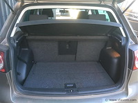 Personenauto - afbeelding 18 van  20