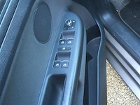 Personenauto - afbeelding 19 van  20