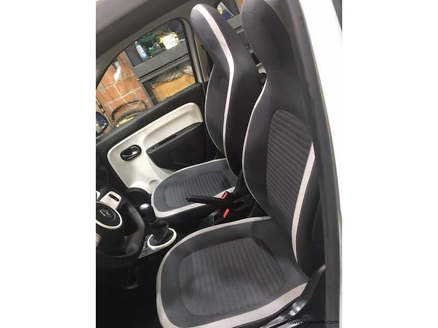 Personenauto - afbeelding 3 van  15