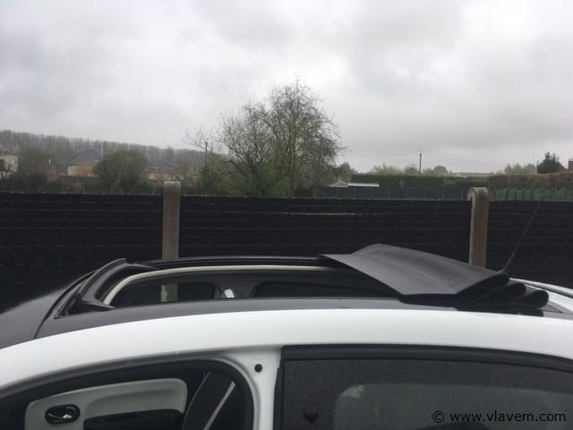 Personenauto - afbeelding 6 van  15