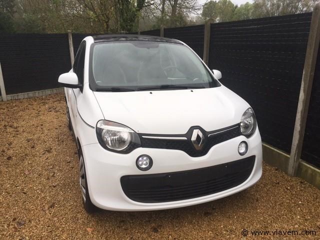 Personenauto - afbeelding 11 van  15