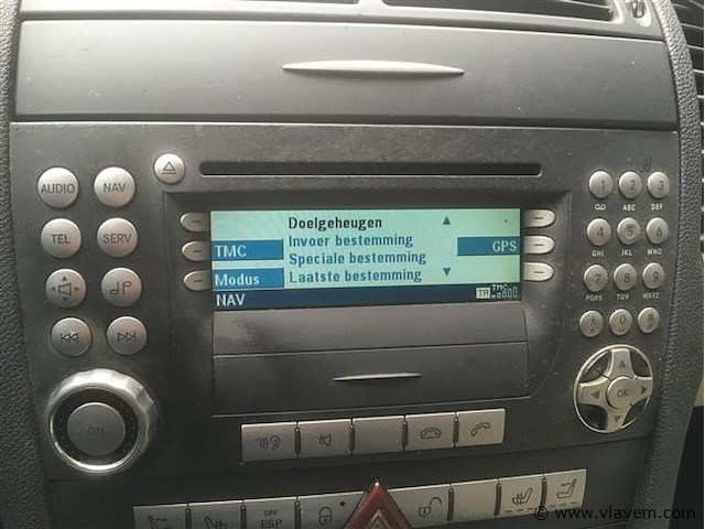 Personenauto - afbeelding 4 van  22