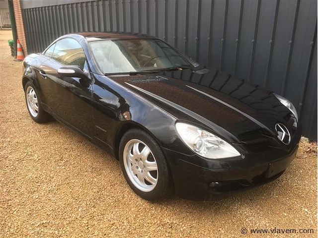 Personenauto - afbeelding 11 van  22