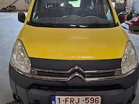 Personenauto - afbeelding 3 van  9