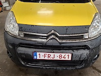 Personenauto - afbeelding 3 van  8