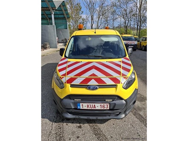 Personenauto - afbeelding 3 van  8