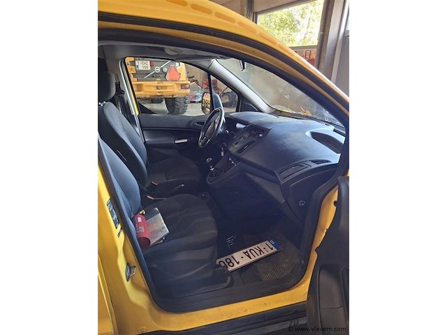 Personenauto - afbeelding 7 van  8