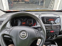 Personenauto - afbeelding 8 van  9