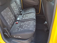 Personenauto - afbeelding 5 van  7