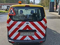 Personenauto - afbeelding 4 van  8