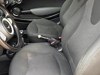 Personenauto - afbeelding 4 van  13