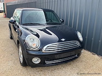 Personenauto - afbeelding 7 van  13