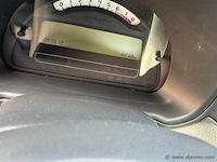 Personenauto - afbeelding 9 van  9