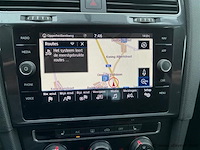 Personenauto - afbeelding 8 van  19