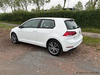 Personenauto - afbeelding 15 van  19