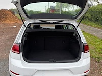 Personenauto - afbeelding 18 van  19