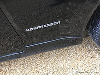 Personenauto - afbeelding 13 van  23