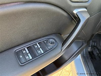 Personenauto - afbeelding 6 van  22