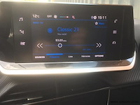 Personenauto - afbeelding 8 van  25
