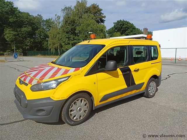 Personenauto - afbeelding 2 van  9